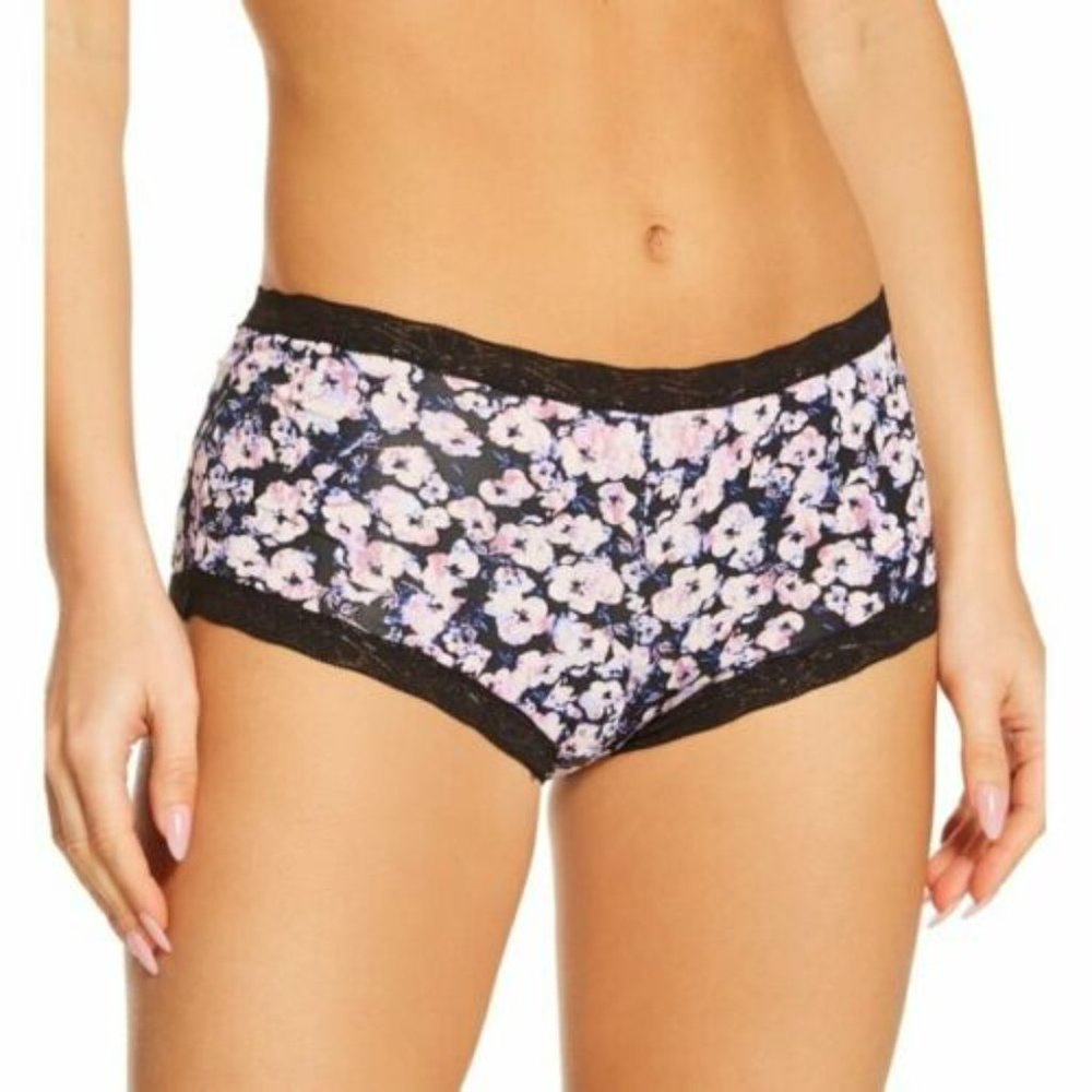 Maidenform NWT Black Flash Floral Fab Fit Microfiber Lace Trimmed Boyshort 40760